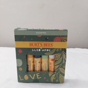 Burt's Bees Lip Balm Beeswax Bounty x CLEO WADE Assorted 4 Pack Giftset New